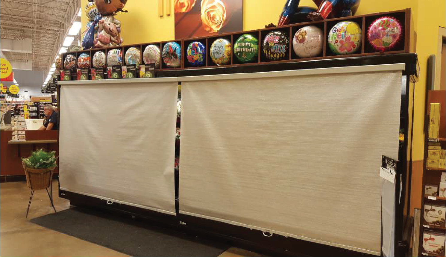 Commercial refrigeration night covers and blinds